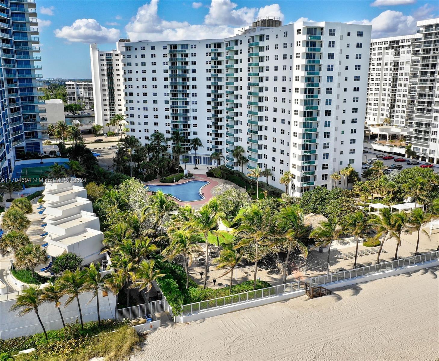3001 S Ocean Dr # 841