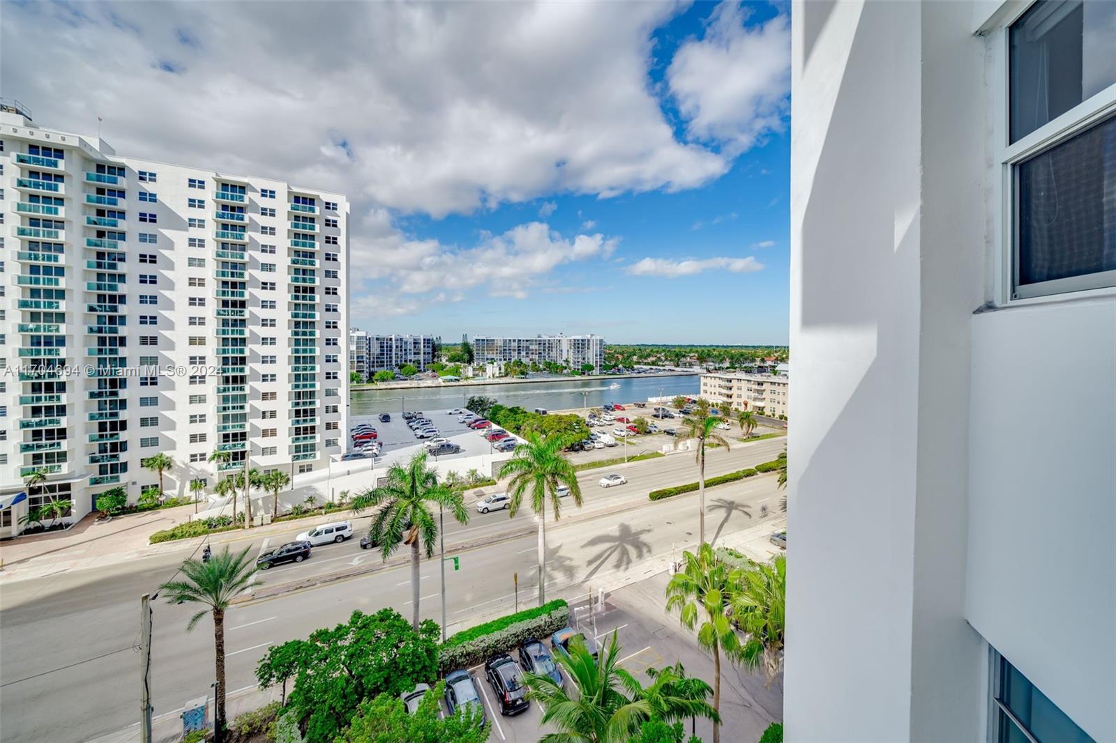 3001 S Ocean Dr # 841