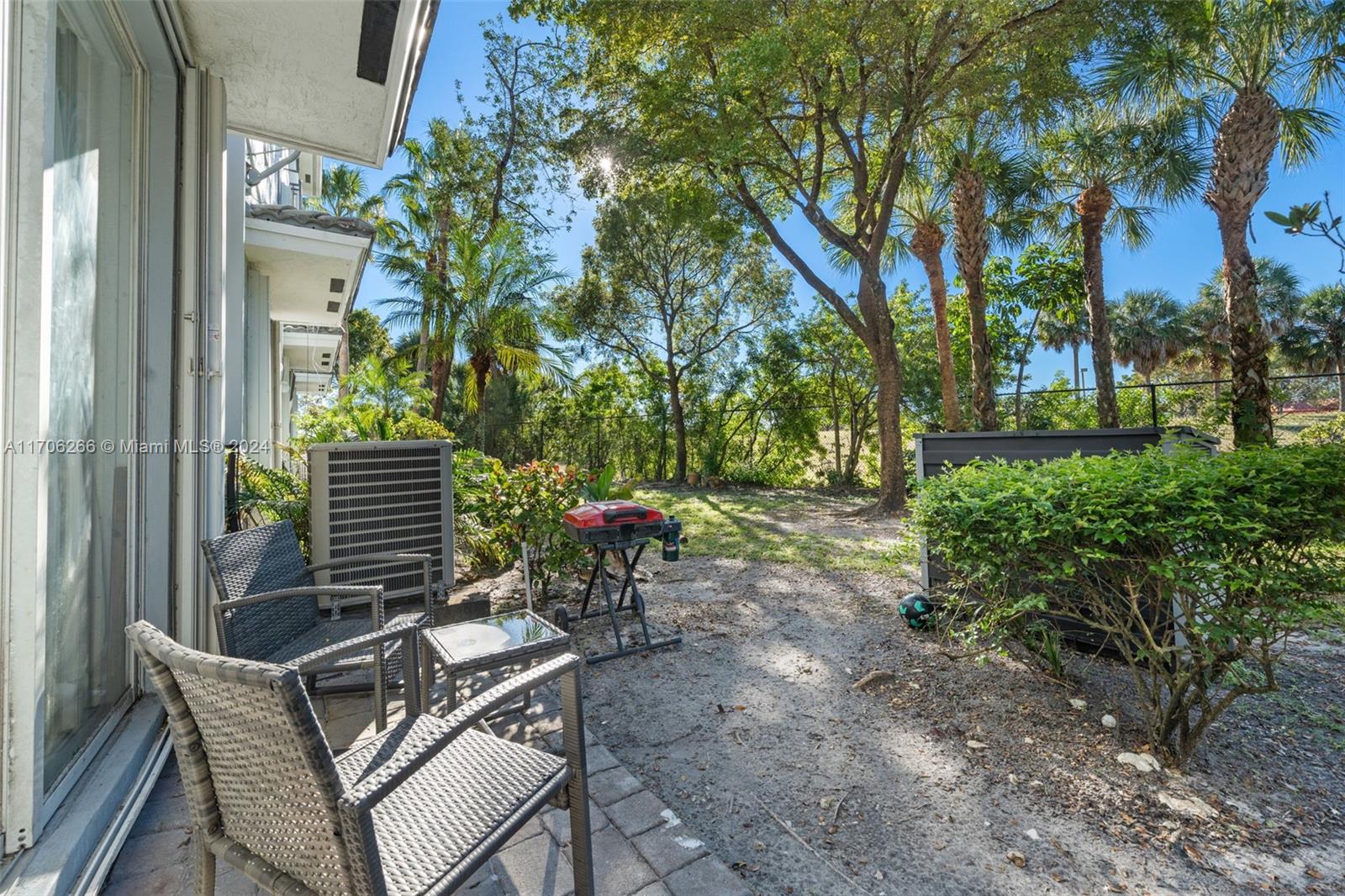 3606 NW 13th St
