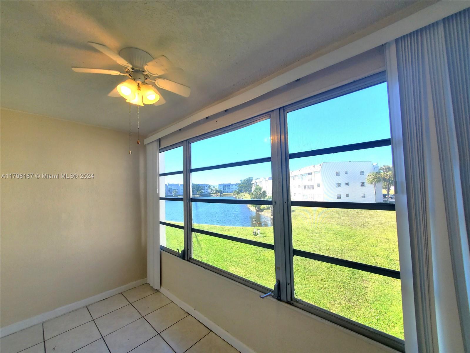 8110 Sunrise Lakes Blvd Unit: 205