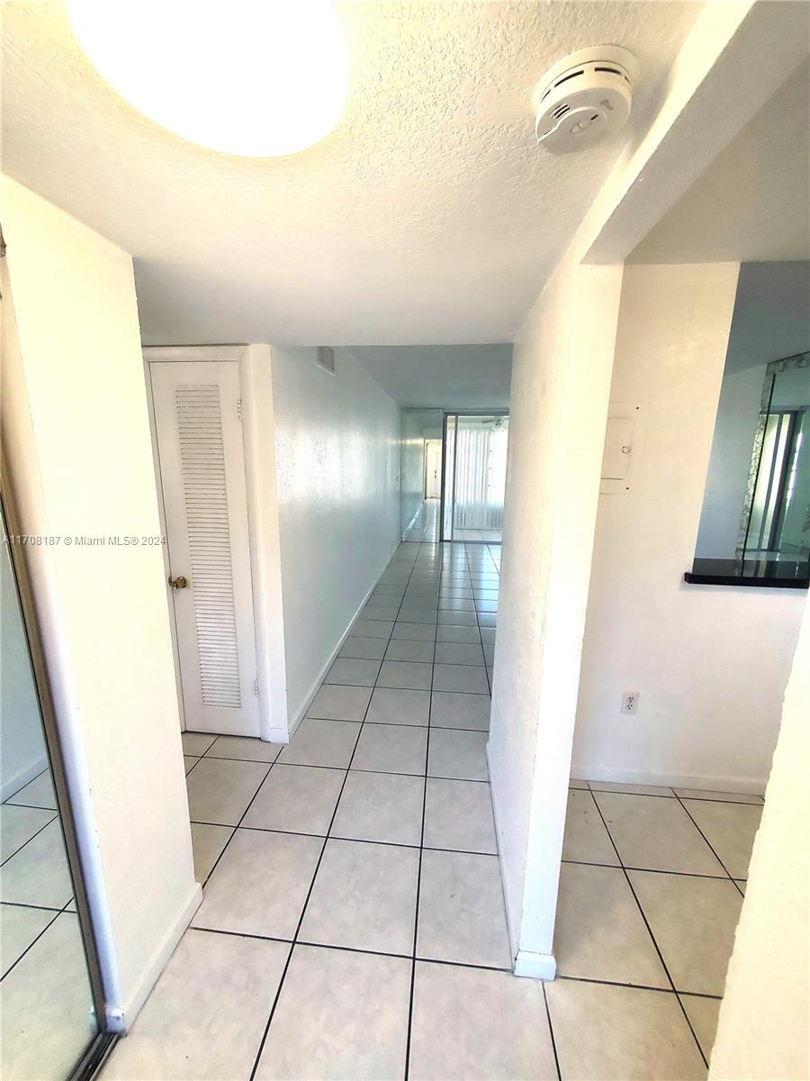 8110 Sunrise Lakes Blvd Unit: 205