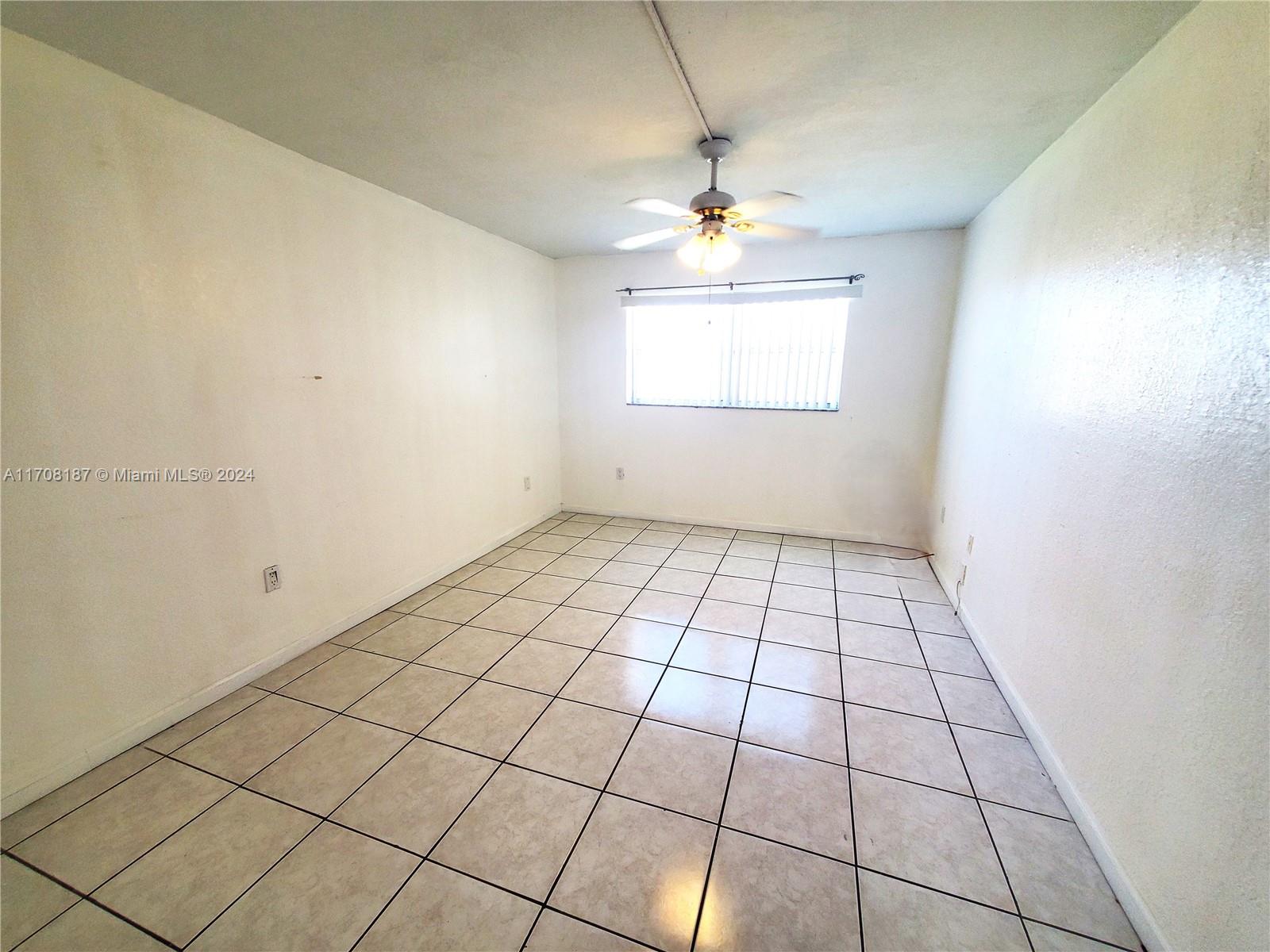 8110 Sunrise Lakes Blvd Unit: 205