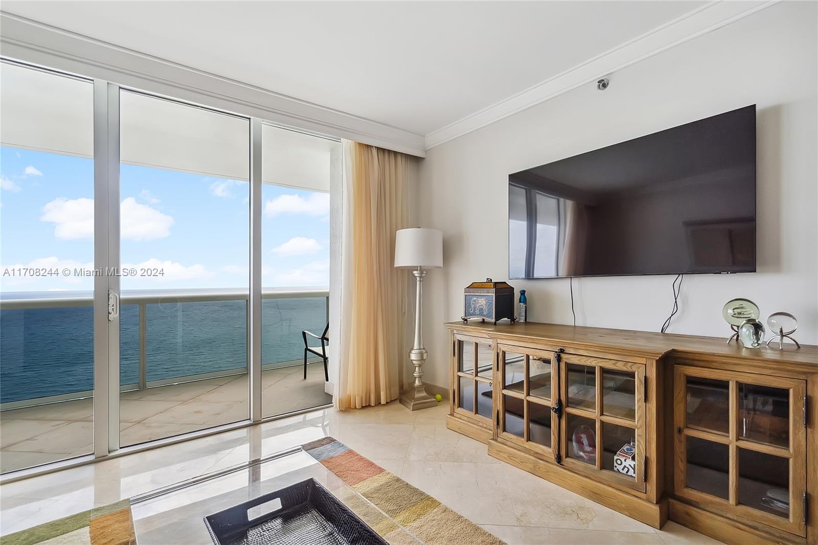 1850 S Ocean Dr # 3502