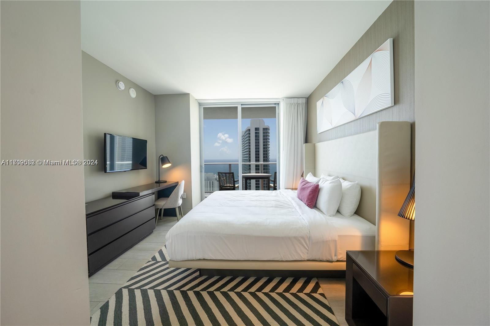 4010 S Ocean Dr # R3305