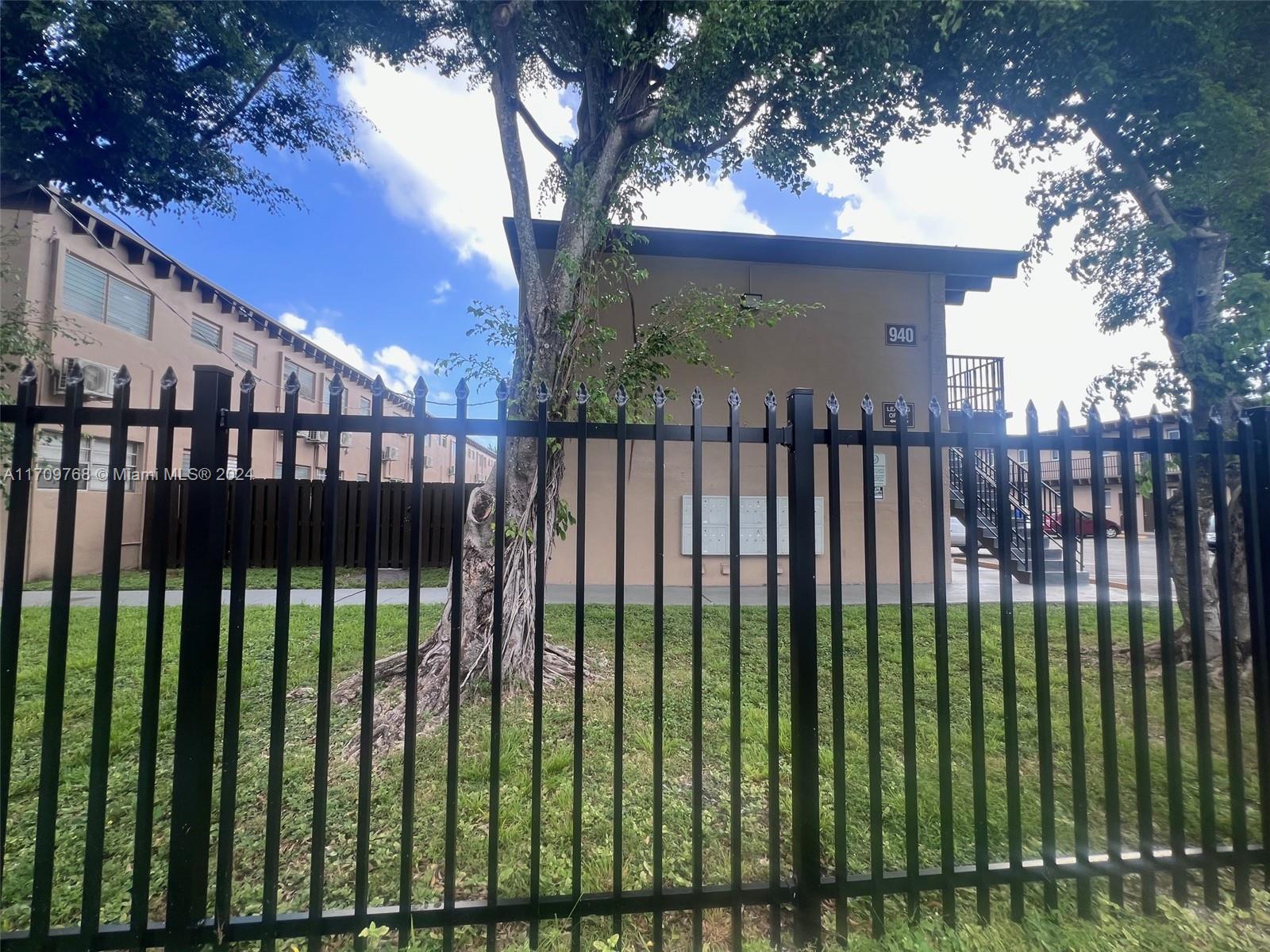 930 NW 9th Ave # 67