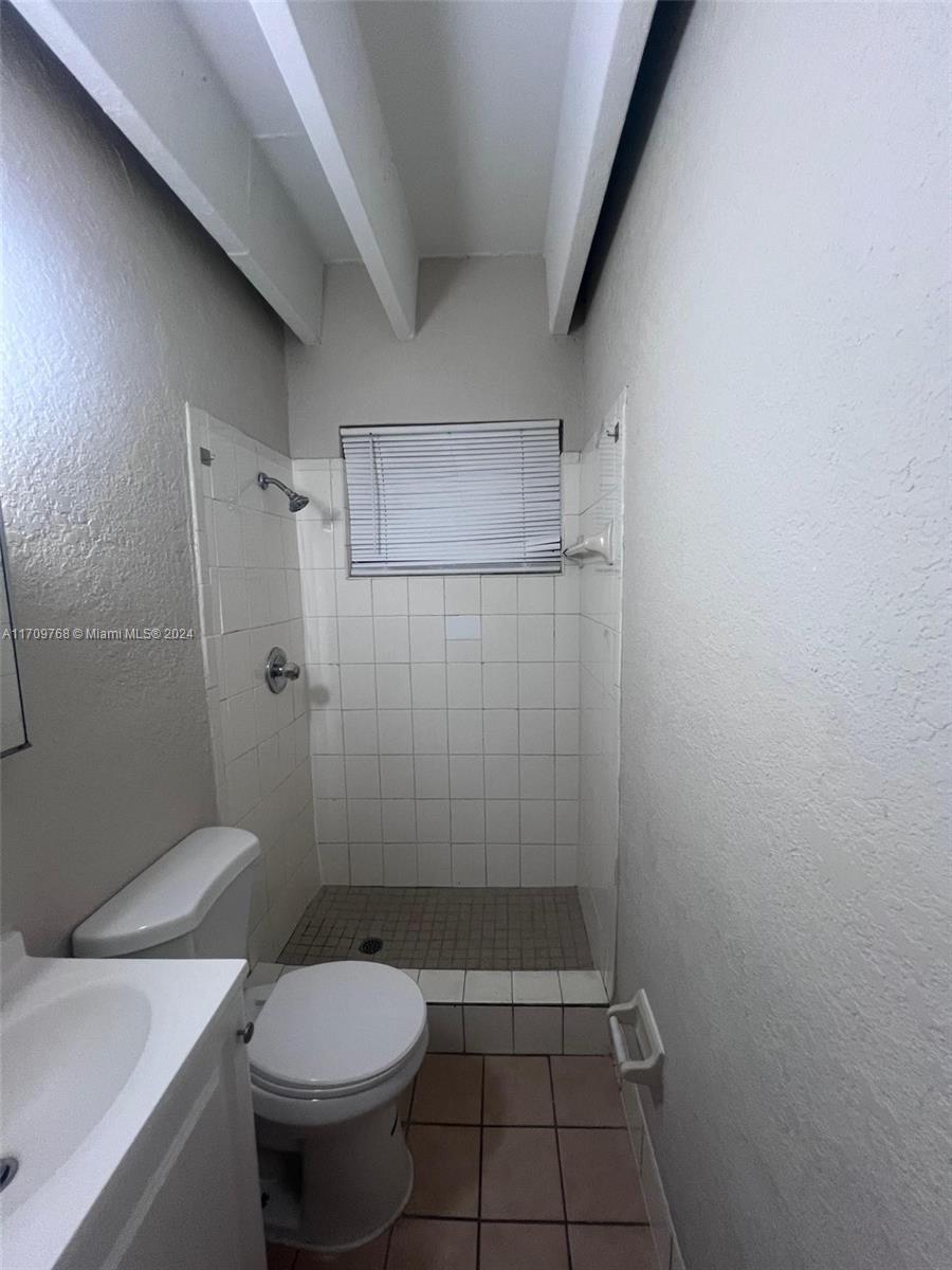 930 NW 9th Ave # 67