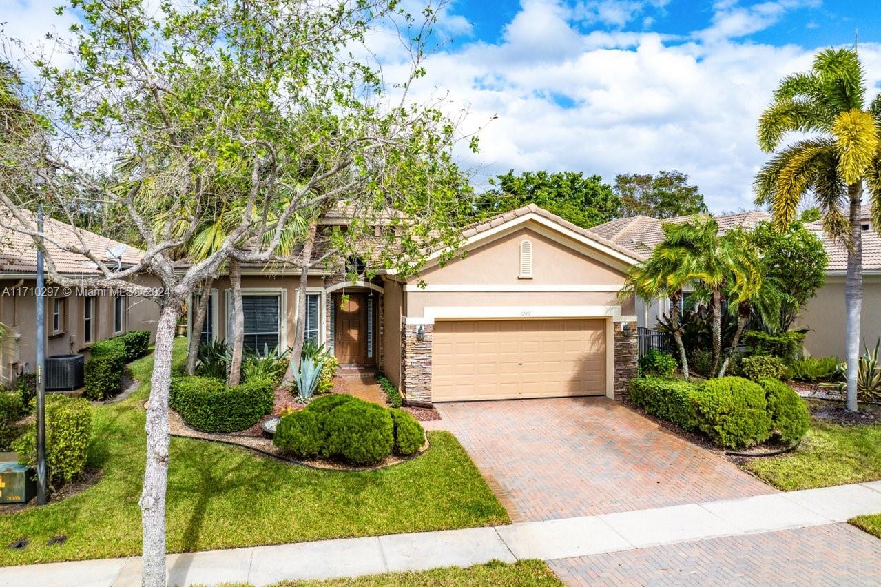 12451 NW 78th Mnr