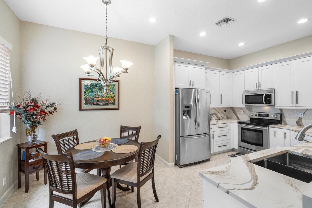 12451 NW 78th Mnr
