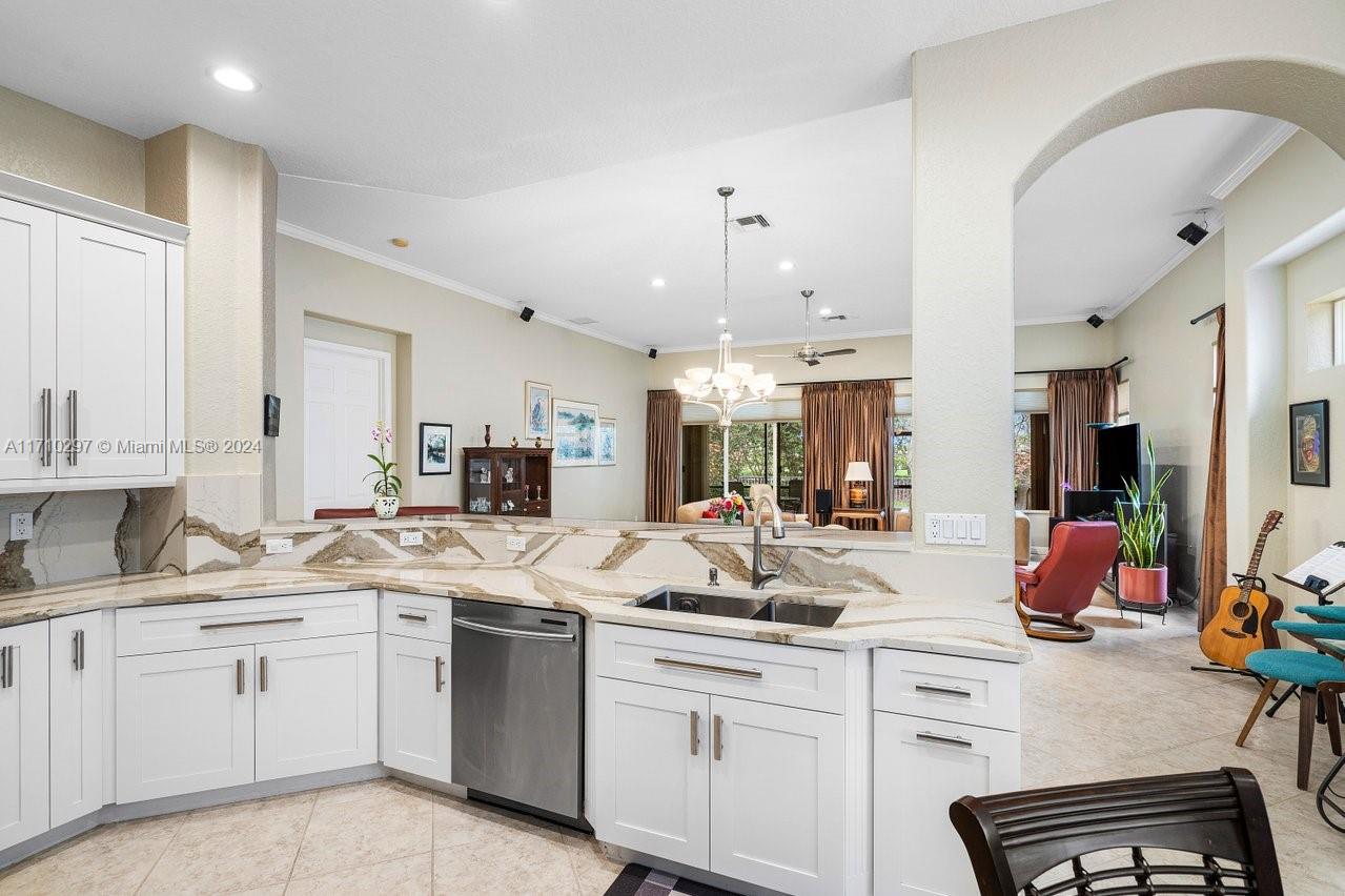 12451 NW 78th Mnr