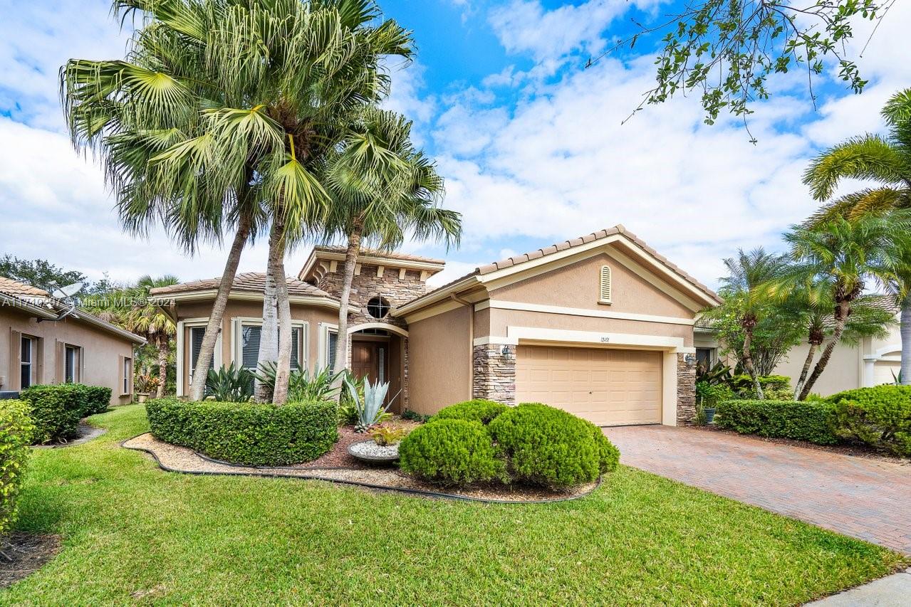 12451 NW 78th Mnr