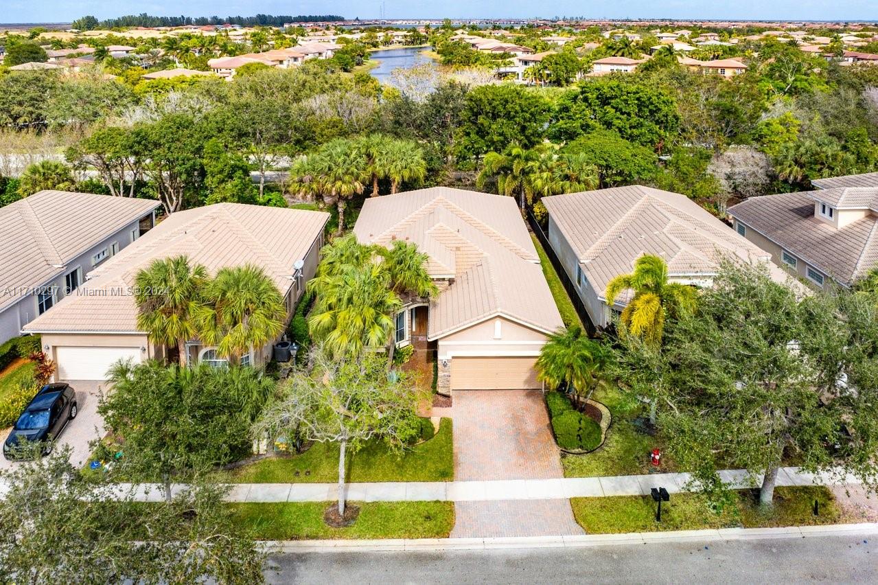 12451 NW 78th Mnr
