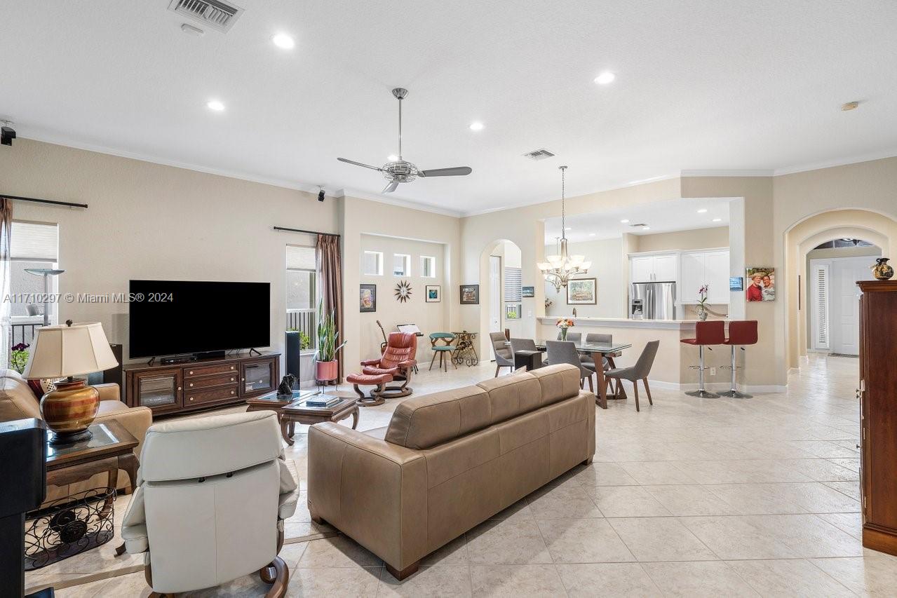 12451 NW 78th Mnr