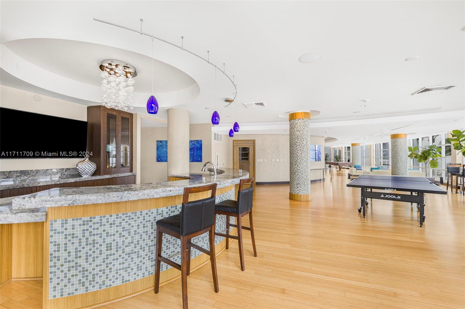 244 Biscayne Blvd # 241
