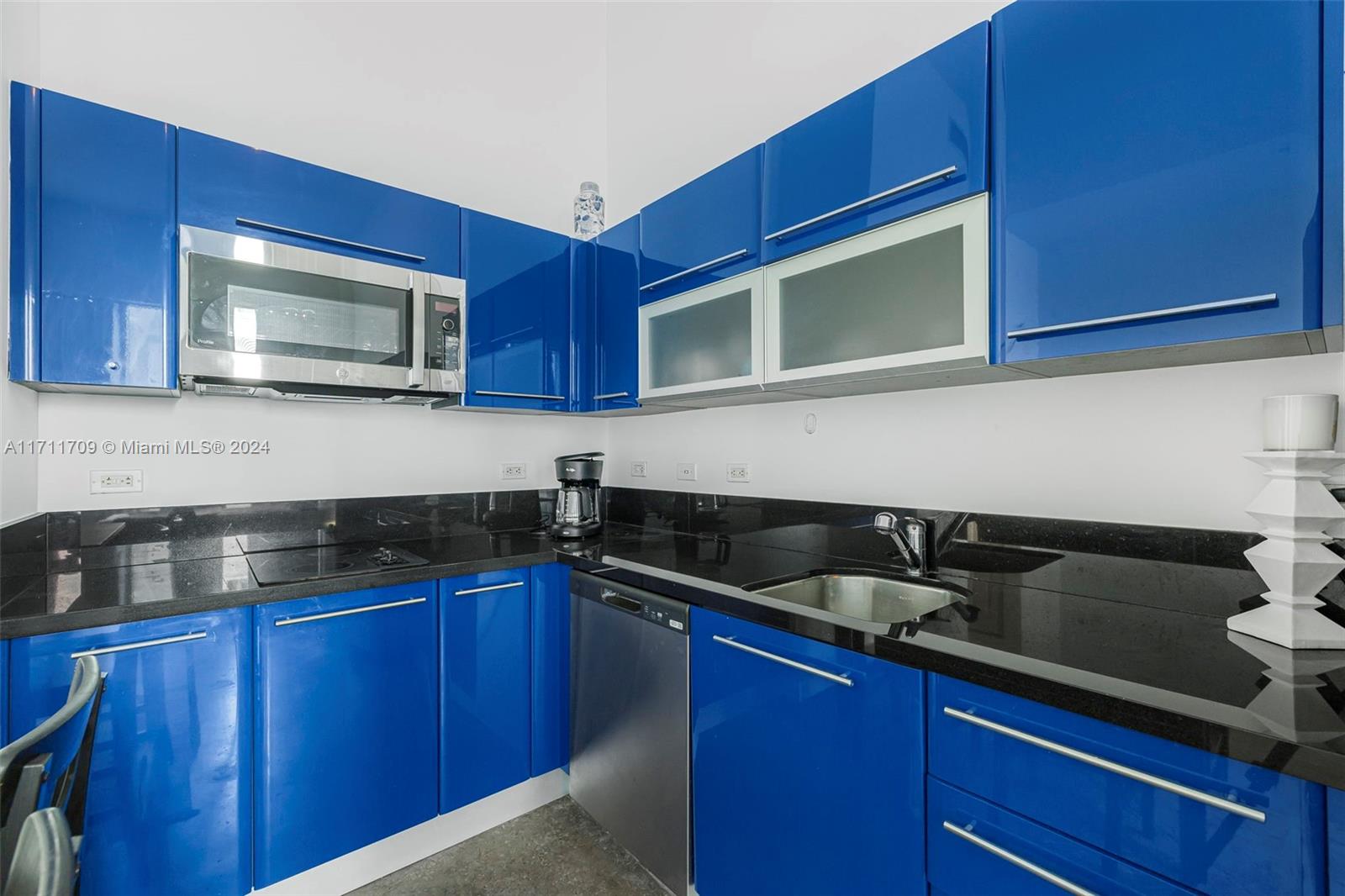 244 Biscayne Blvd # 241