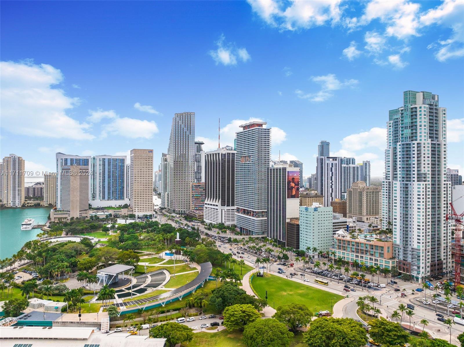 244 Biscayne Blvd # 241