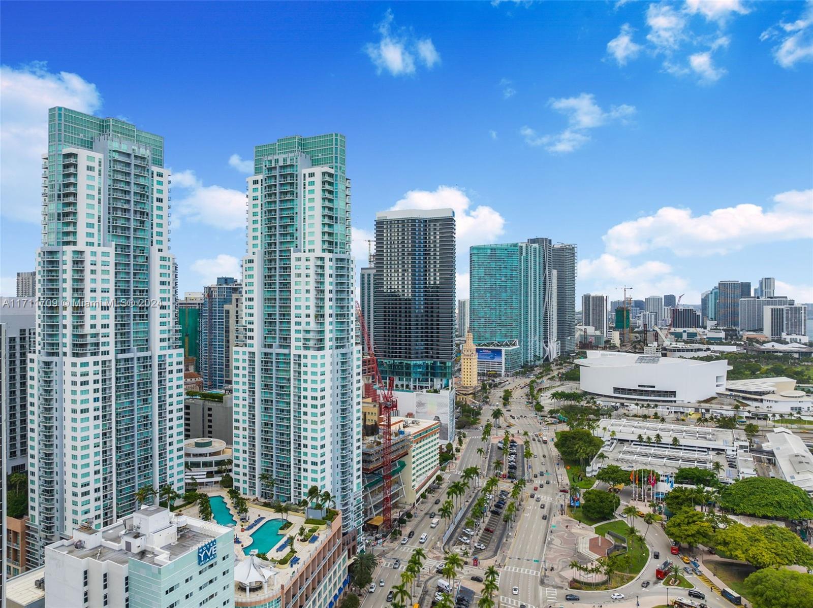 244 Biscayne Blvd # 241