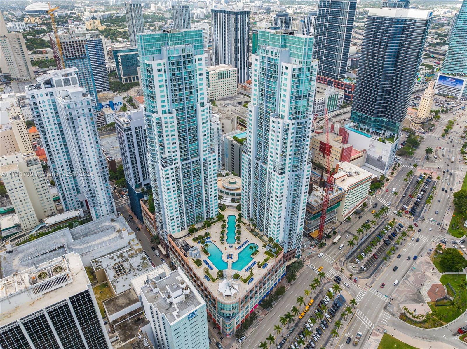 244 Biscayne Blvd # 241