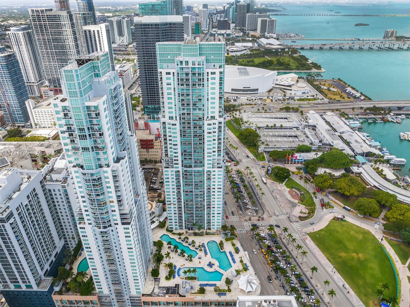 244 Biscayne Blvd # 241