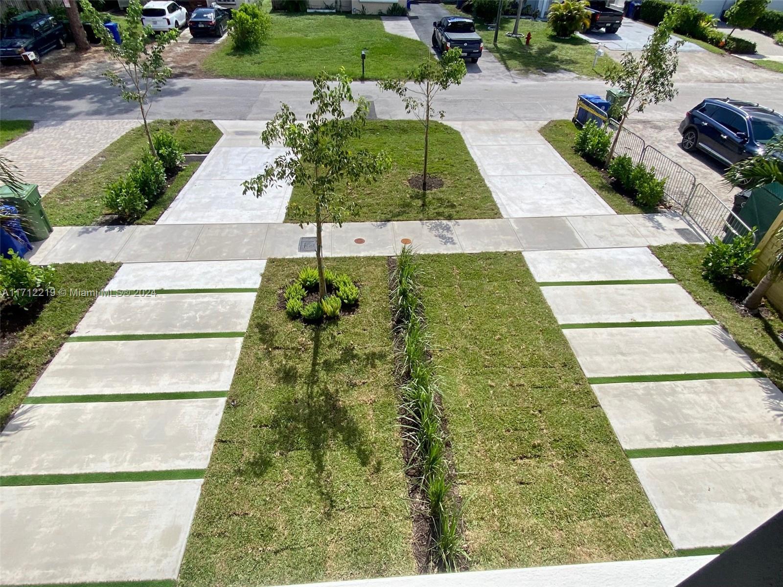 309 SW 10th St # 309