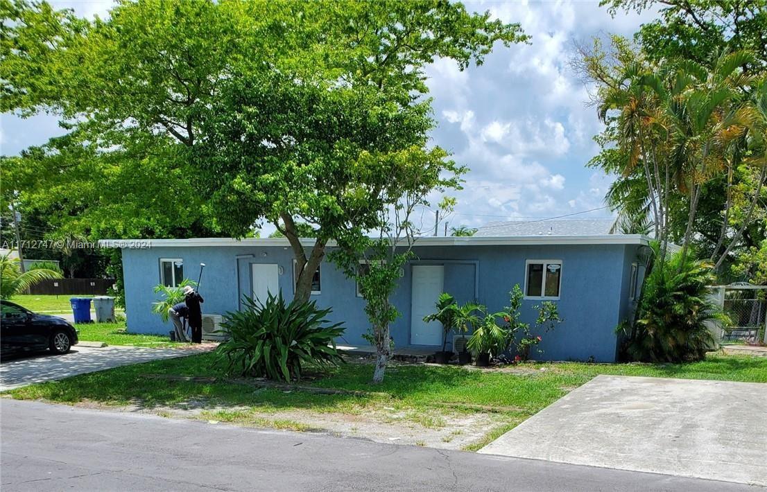 2301 NW 4th St