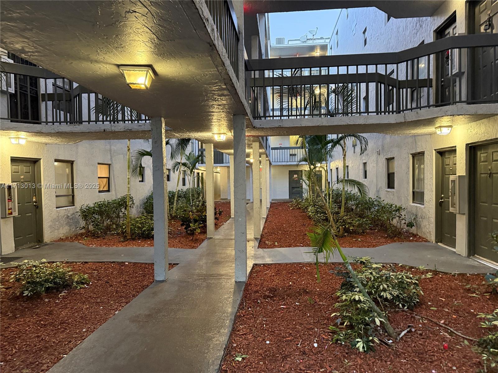 1750 N Congress Ave # 311