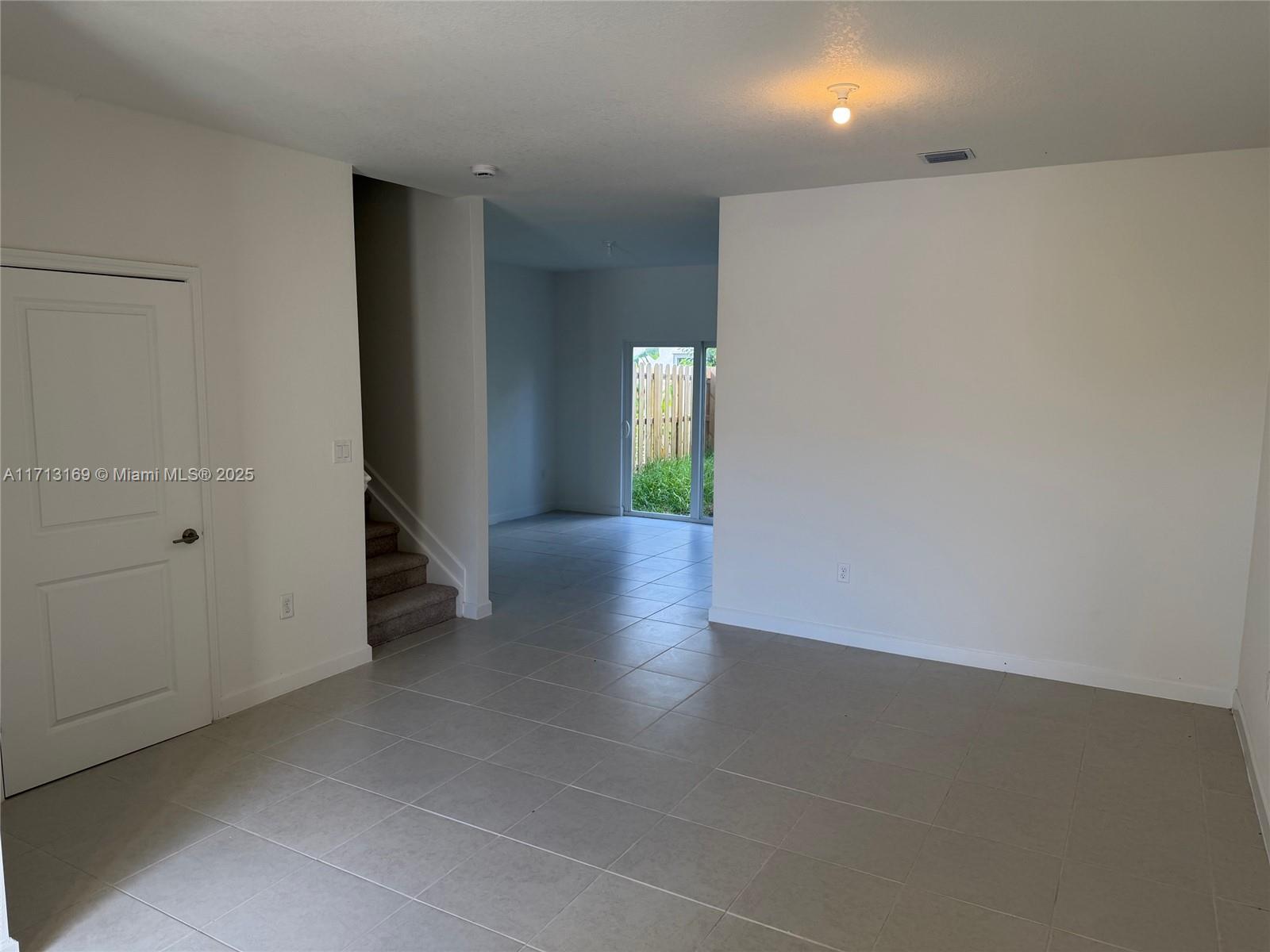 2876 SE 25 AVE # 2876