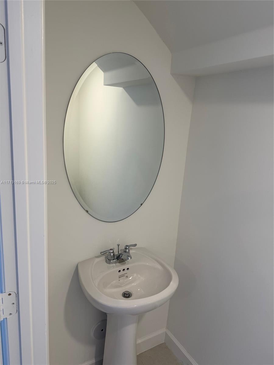 2876 SE 25 AVE # 2876