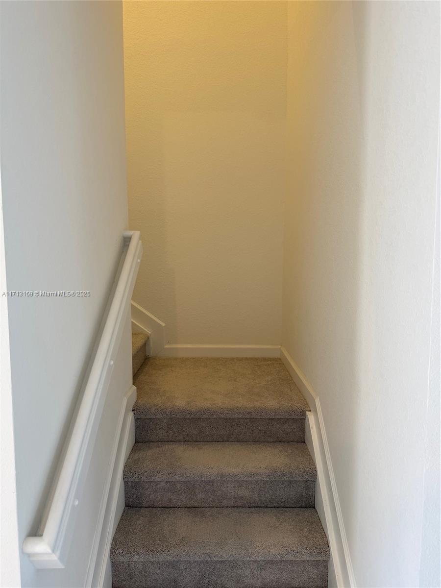 2876 SE 25 AVE # 2876