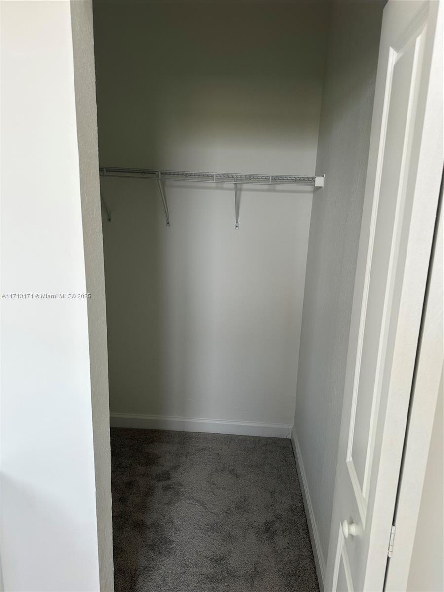 2518 SE 29 ST # 2518