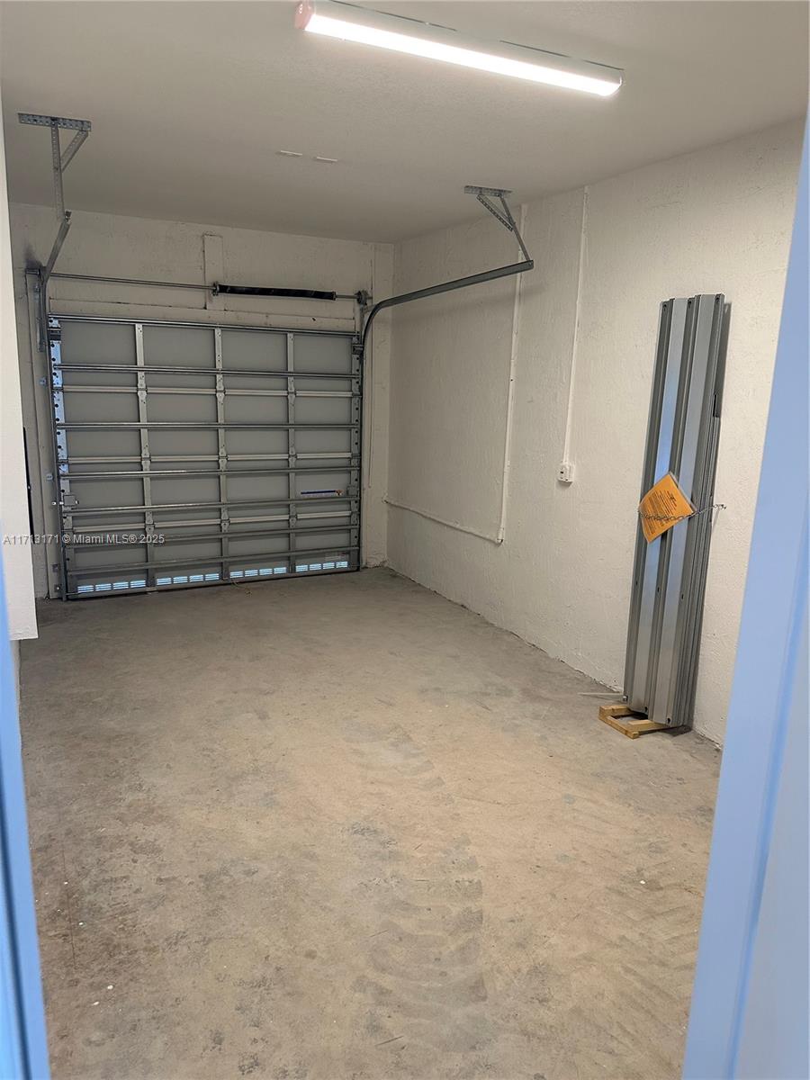 2518 SE 29 ST # 2518
