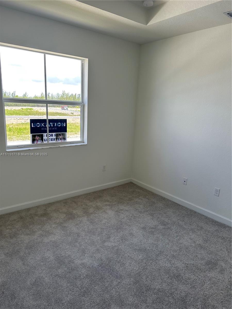 2518 SE 29 ST # 2518