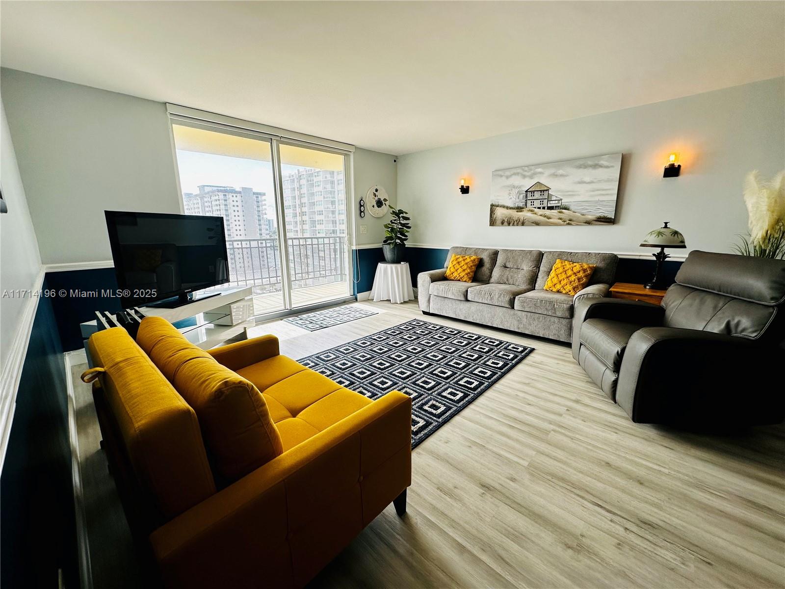 1501 S Ocean Dr # 1105