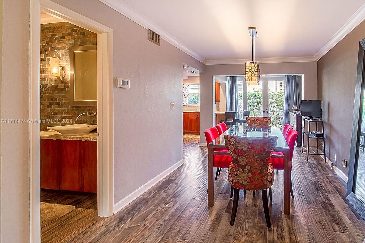 5400 N Ocean Blvd # 7