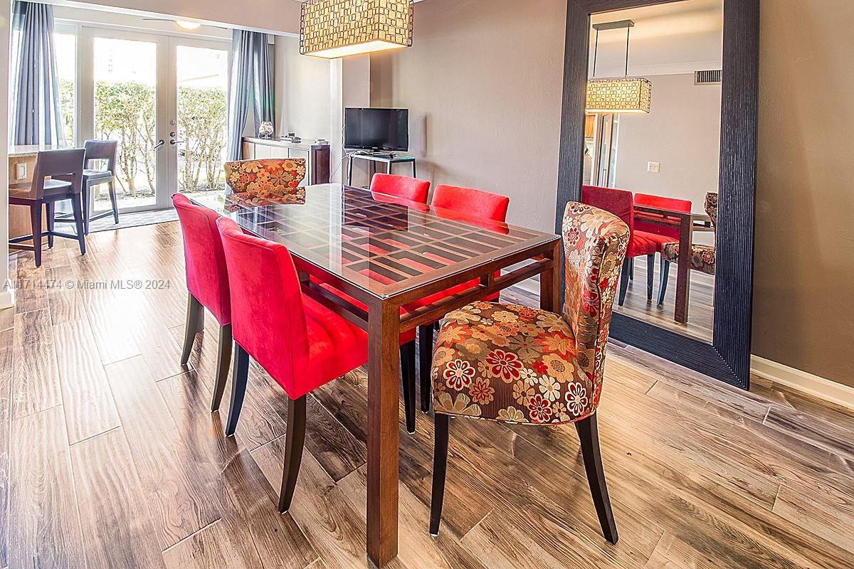 5400 N Ocean Blvd # 7