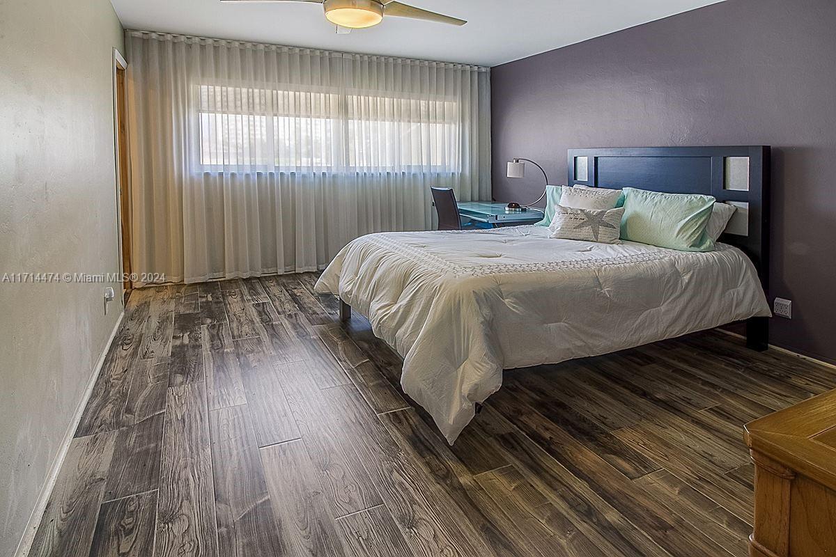 5400 N Ocean Blvd # 7