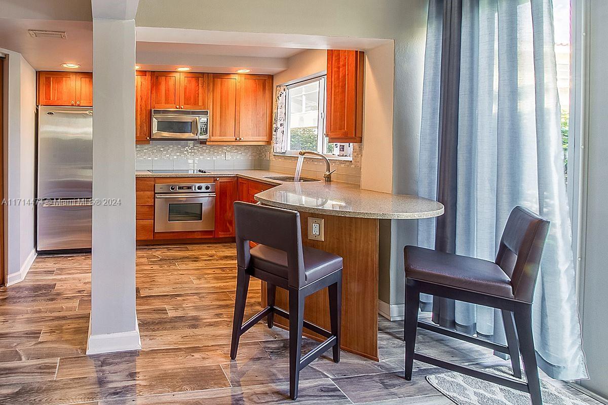 5400 N Ocean Blvd # 7