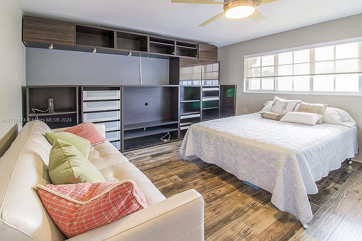 5400 N Ocean Blvd # 7