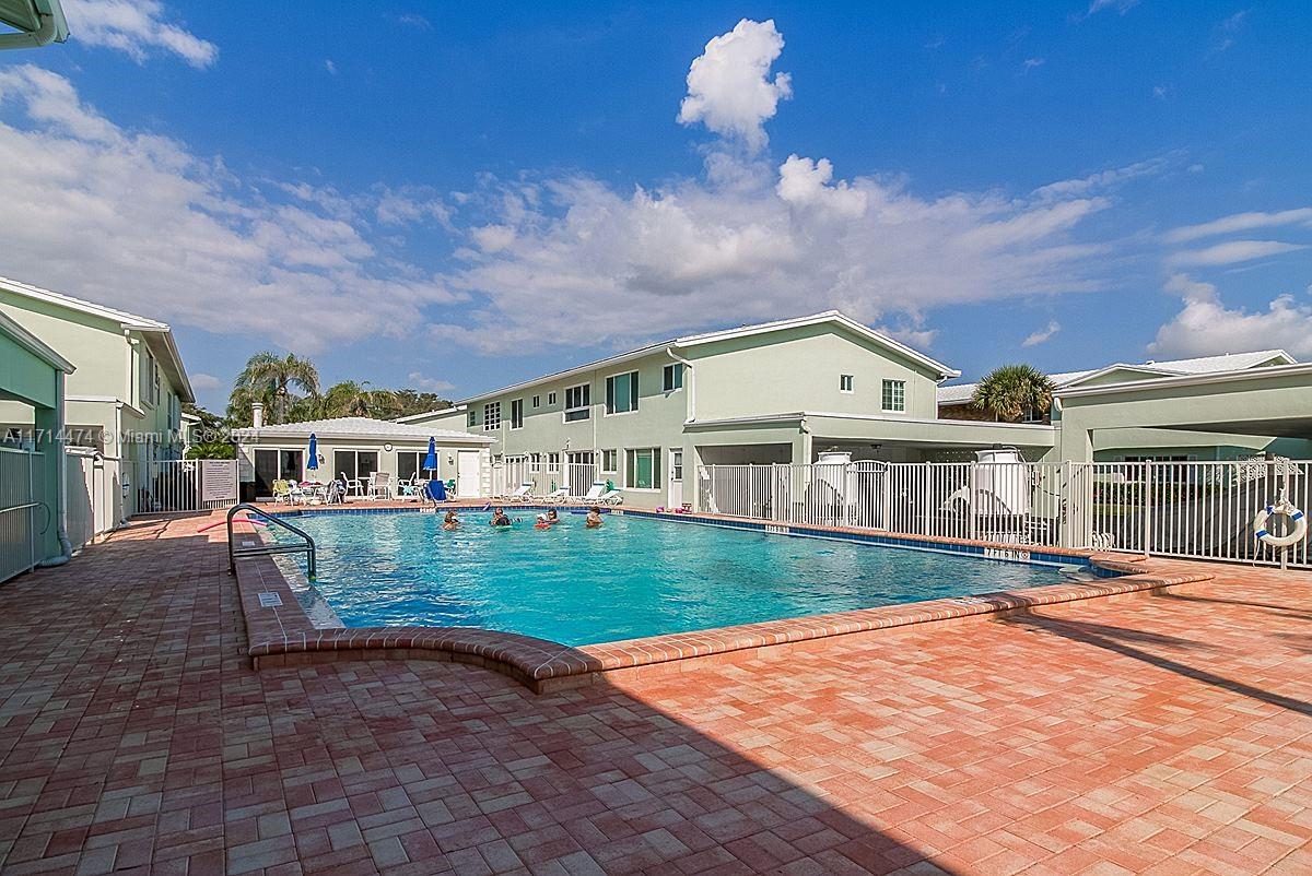 5400 N Ocean Blvd # 7