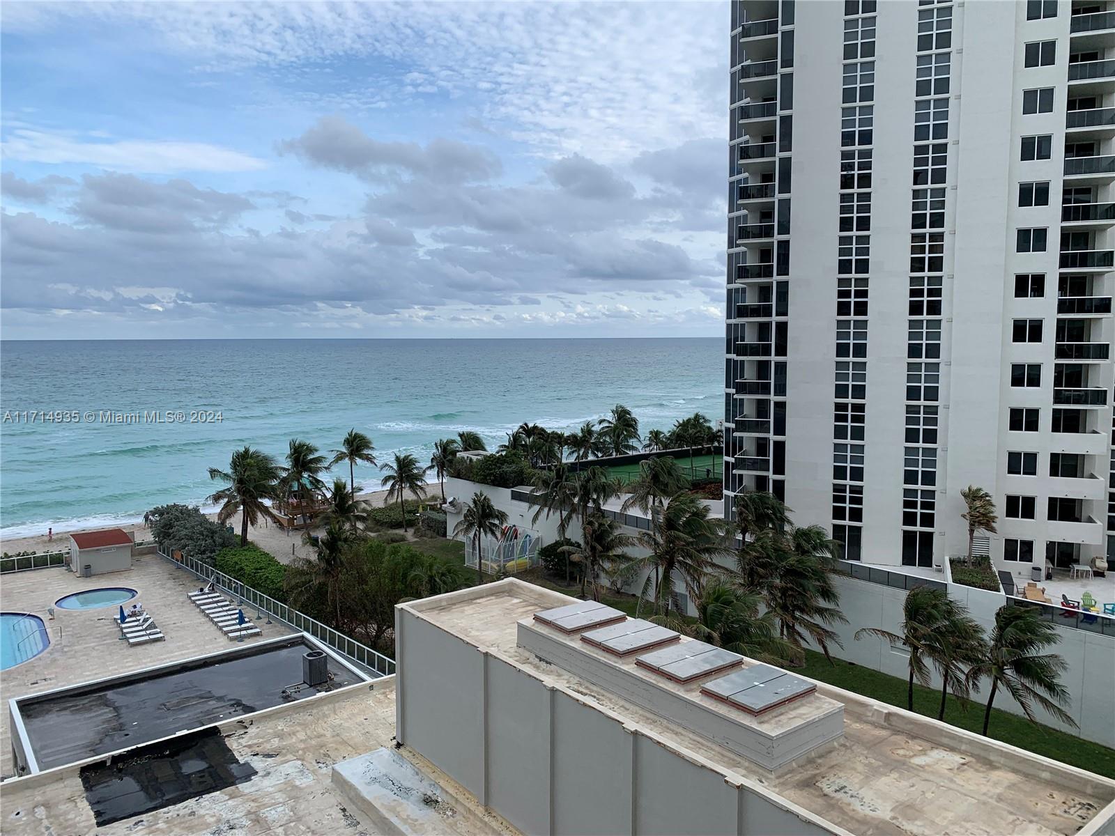 19201 Collins Ave # 647
