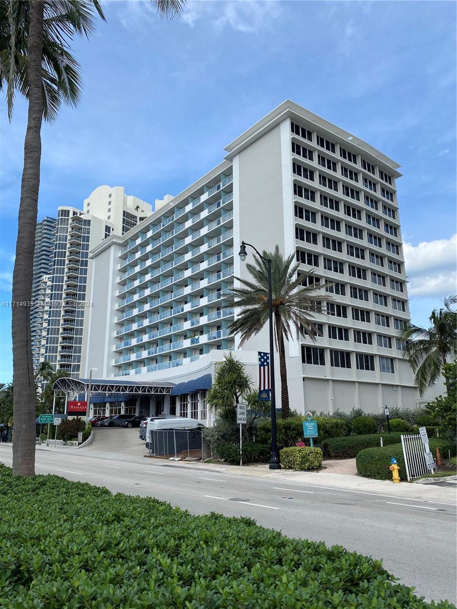 19201 Collins Ave # 647