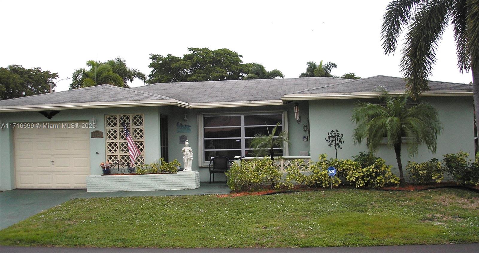 4723 NW 44th St