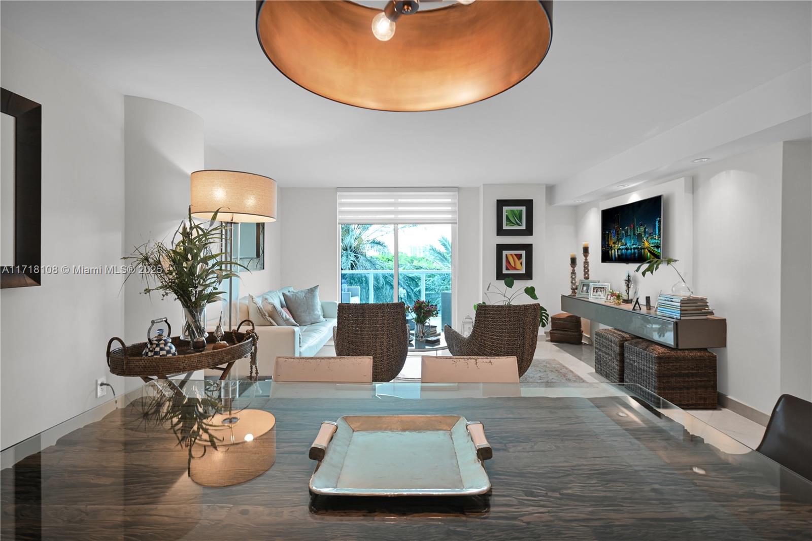 2101 Brickell Ave # 301