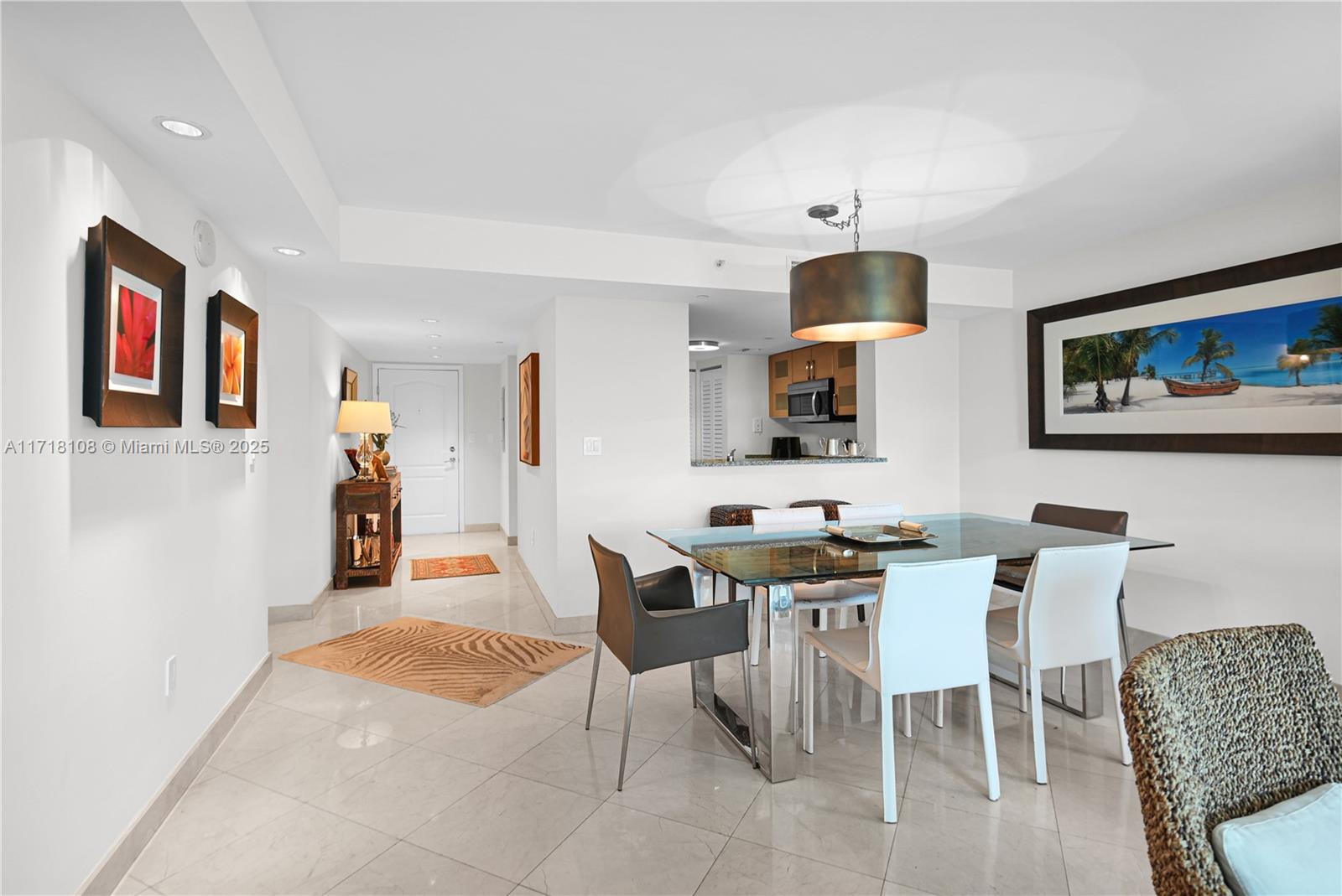 2101 Brickell Ave # 301