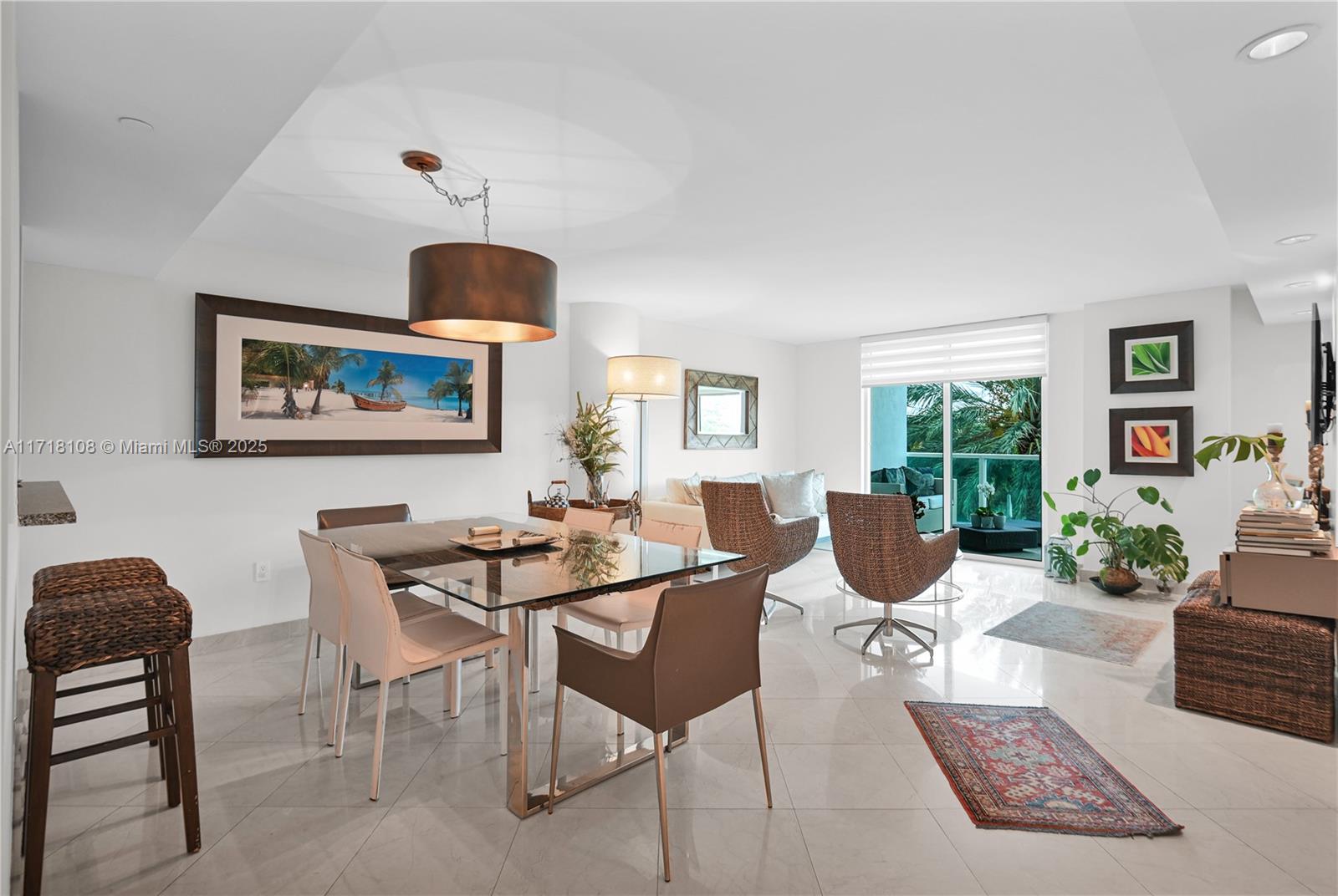 2101 Brickell Ave # 301