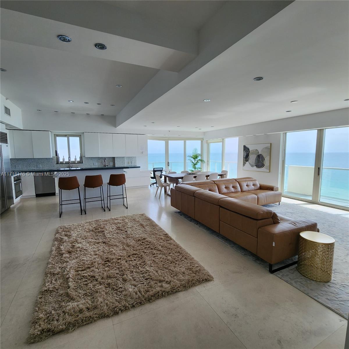 9499 Collins Ave # 02 Unit: PH-02