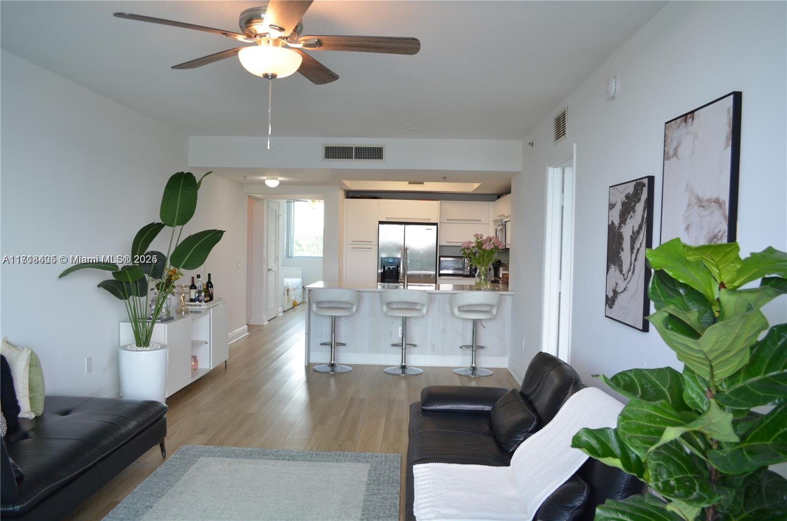 2681 N Flamingo Rd # 505S