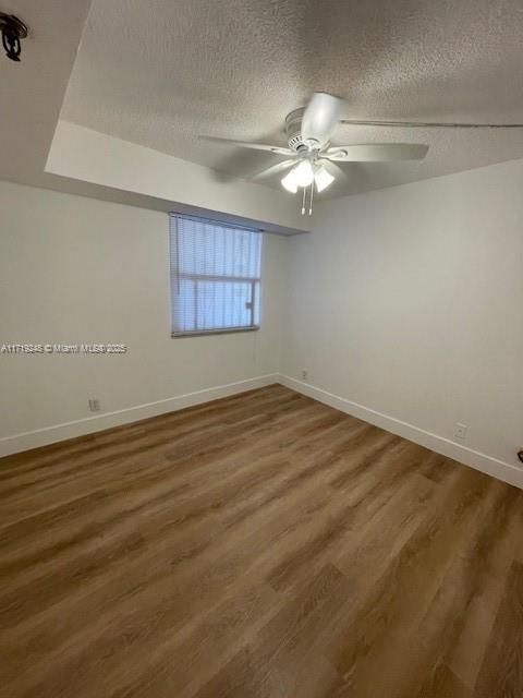 546 SW 1st St # 608