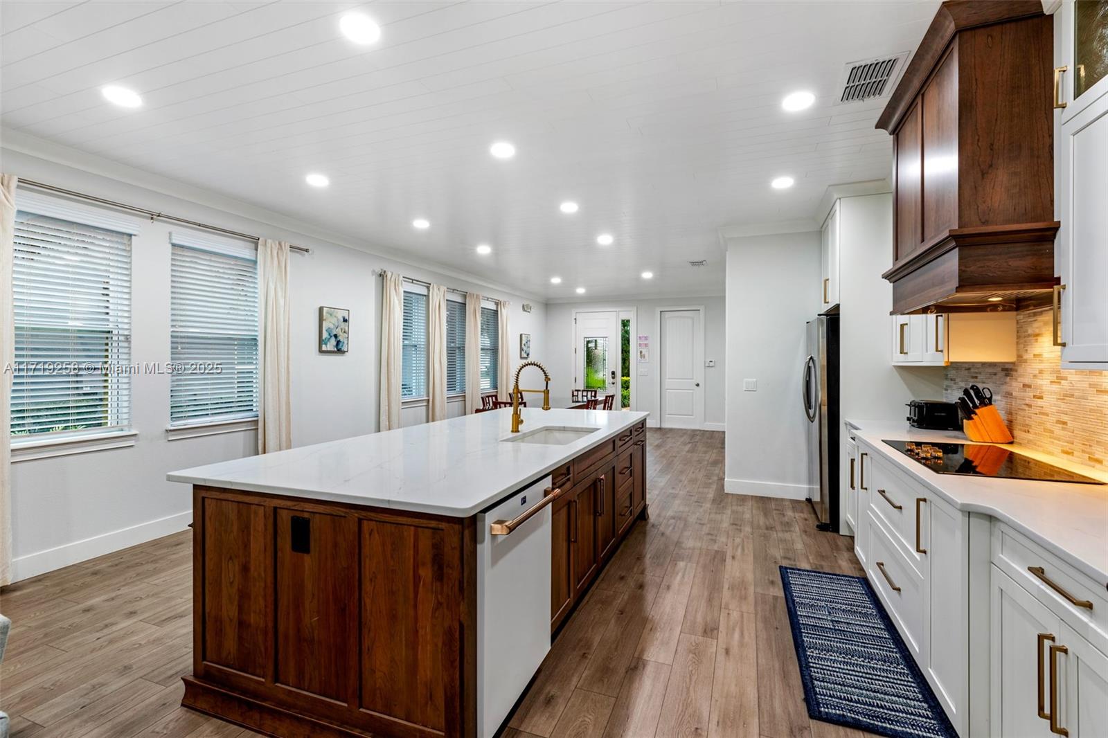 151 Lasso Dr