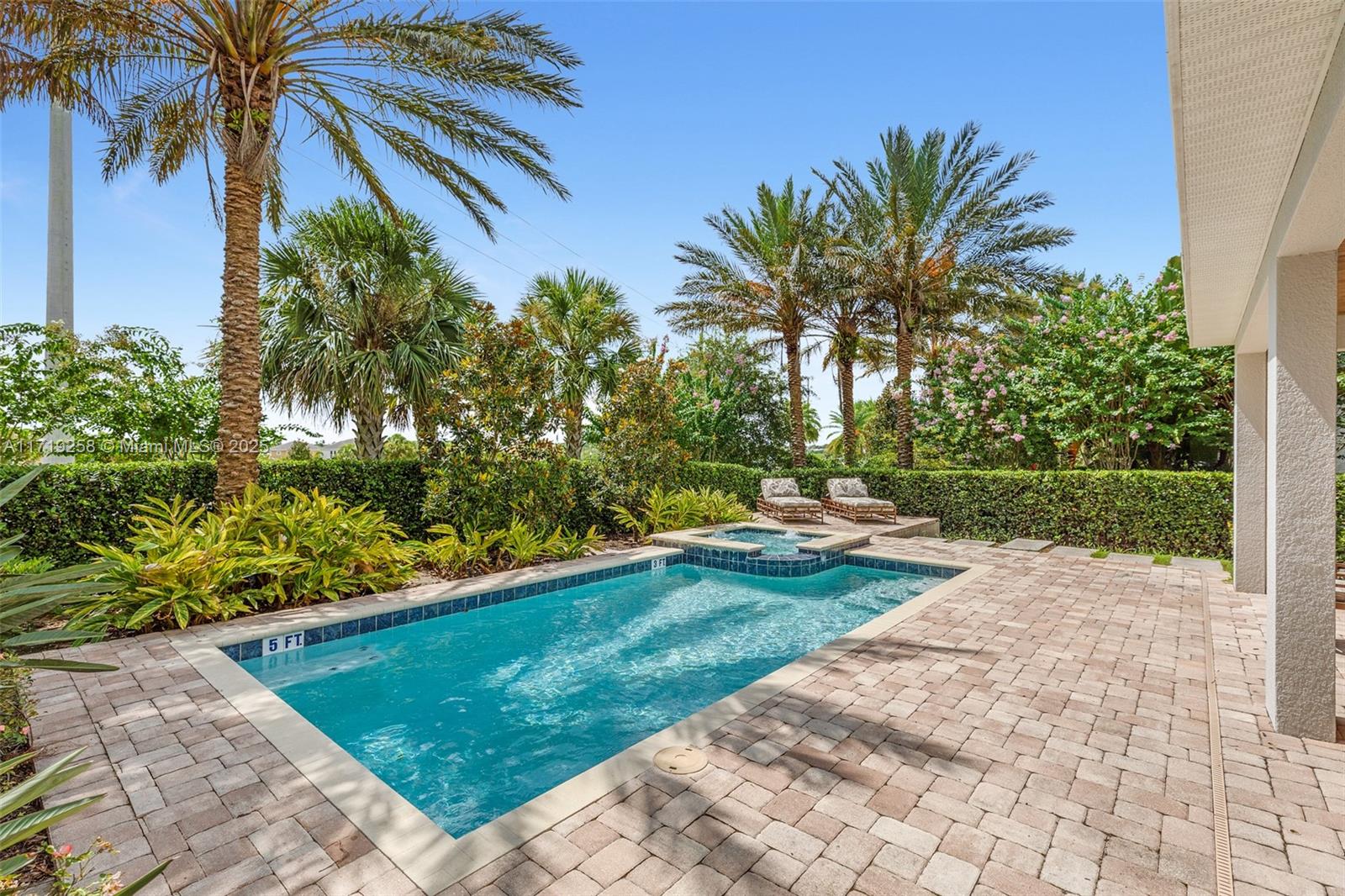 151 Lasso Dr