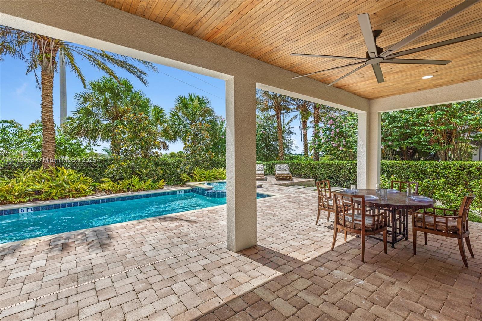 151 Lasso Dr
